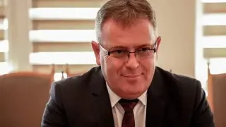 СКАНДАЛ! Дерибей на Доган лапна апетитна обществена поръчка!