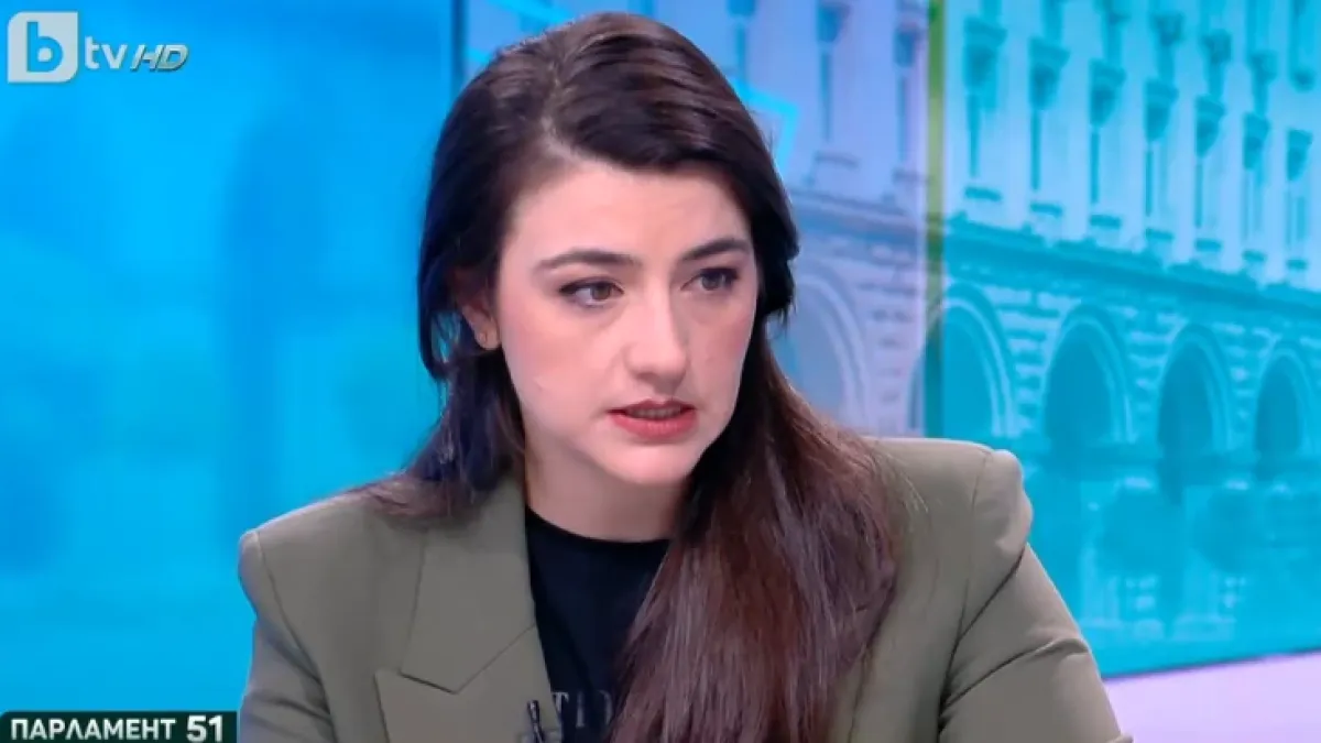 Лена Бориславова каза условието, за да си стиснат ръцете с ГЕРБ за общо управление 