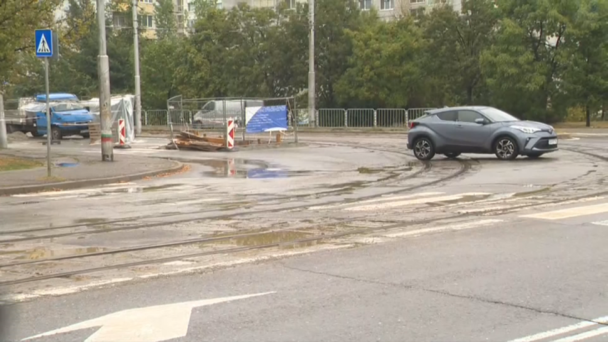 Първо в БЛИЦ! Страховит екшън след засечка на оживен столичен булевард