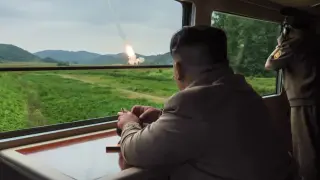 Става все по-страшно! Лидерът на тази страна нареди пълна готовност за война