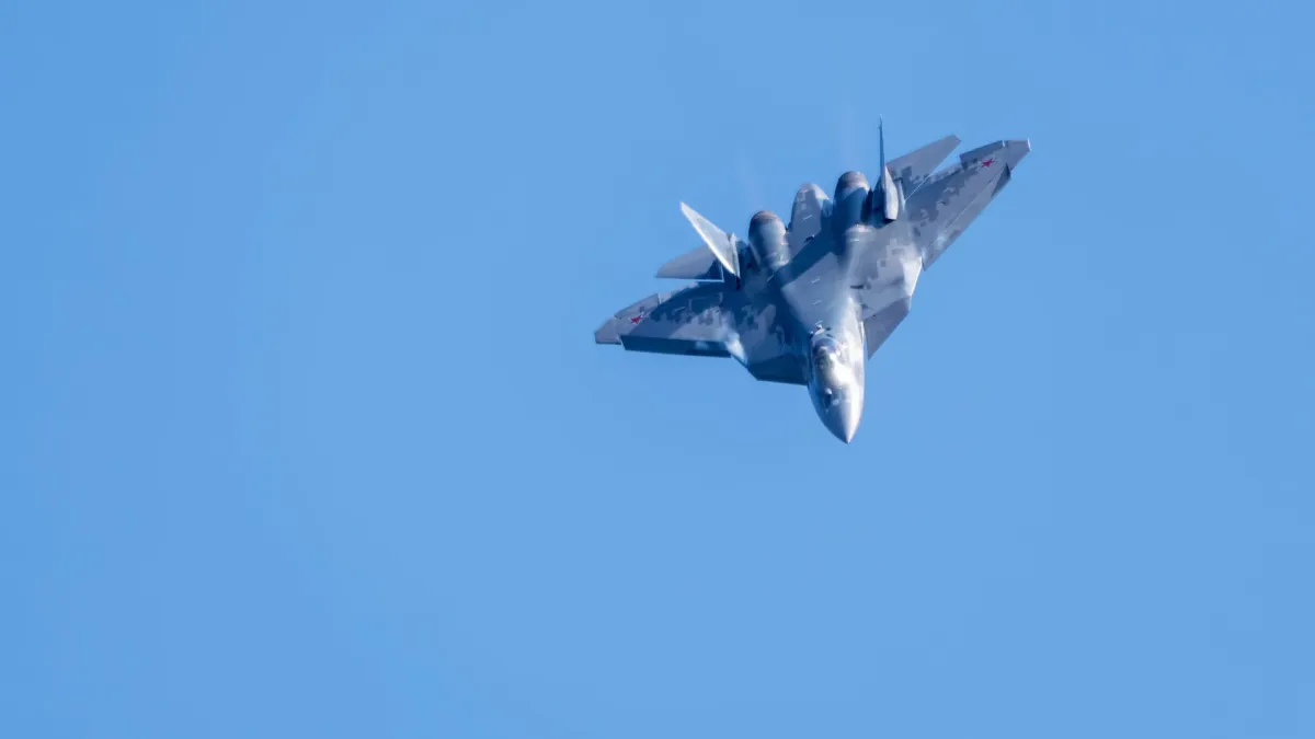 Руски Су-35 нахлу в Естония