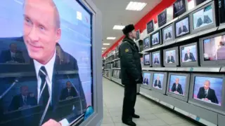 Украински хакери направиха страшен подарък на Путин
