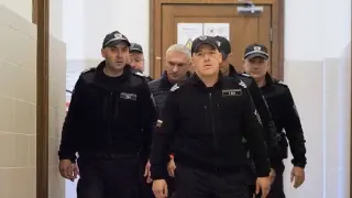 На Джейхан Ибрямов му пари под краката!
