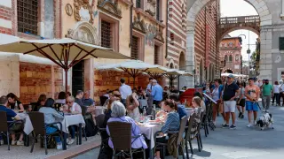 4 любими държави в ЕС въвеждат строги мерки срещу пушенето през лятото на 2025 г.