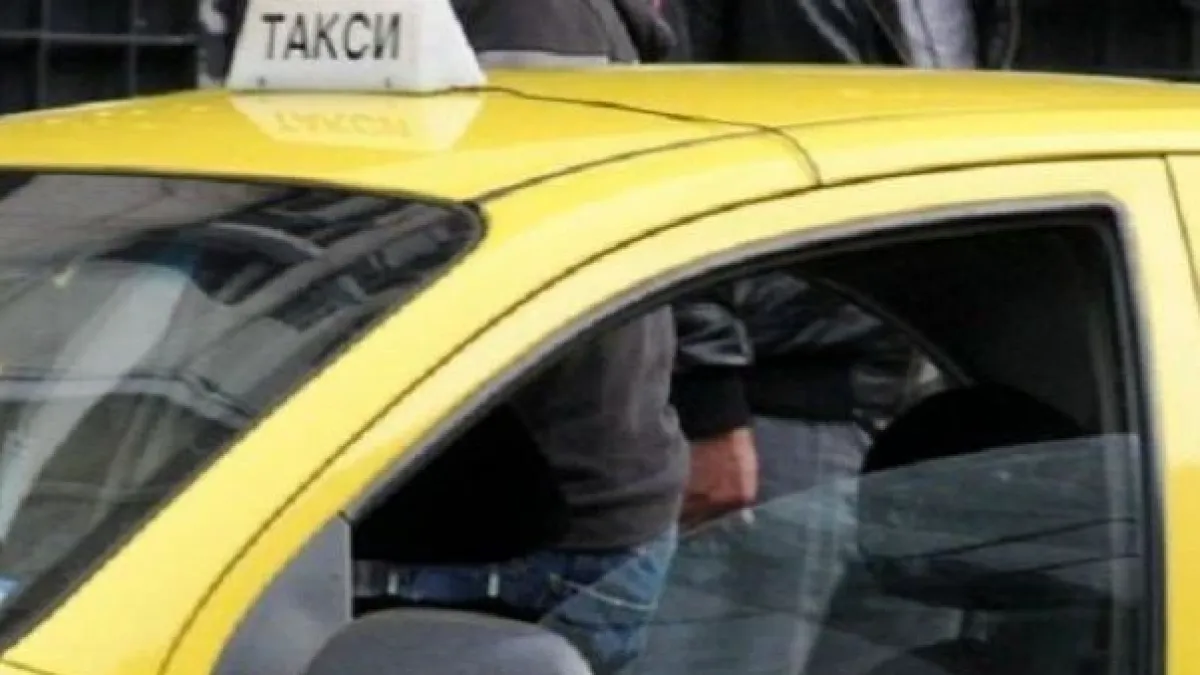 Само в БЛИЦ: Крими тип вади нож на таксиджия от Пловдив, плаши го с убийство