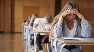 Срив с акаунтите на МОН провали деветокласниците