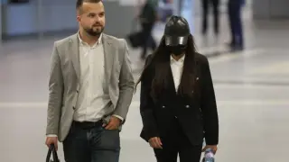 Скандалната експолицайка Симона се появи в съда, неузнаваема е! СНИМКИ 