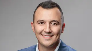 Габриел Вълков: Младите от левицата сме алтернативата на старите муцуни в политиката – Борисов и Пеевски