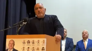 Борисов обеща правителство и направи култово признание за внуците ВИДЕО
