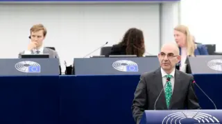 Волгин пред ЕП: Журналистите не трябва да бъдат разделяни на „добри“ и „лоши“ 