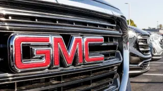 General Motors показа уникален хибрид за армията СНИМКИ