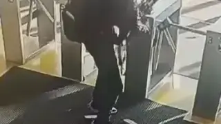 Терорът в Анкара няма край: Втора експлозия и заложници, камери заснеха... ВИДЕО 