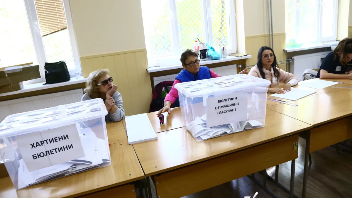Първи данни за избирателната активност към 10:00 часа