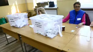 Едни и същи хора в комисиите на изборите, едни и същи грешки, алармират експерти