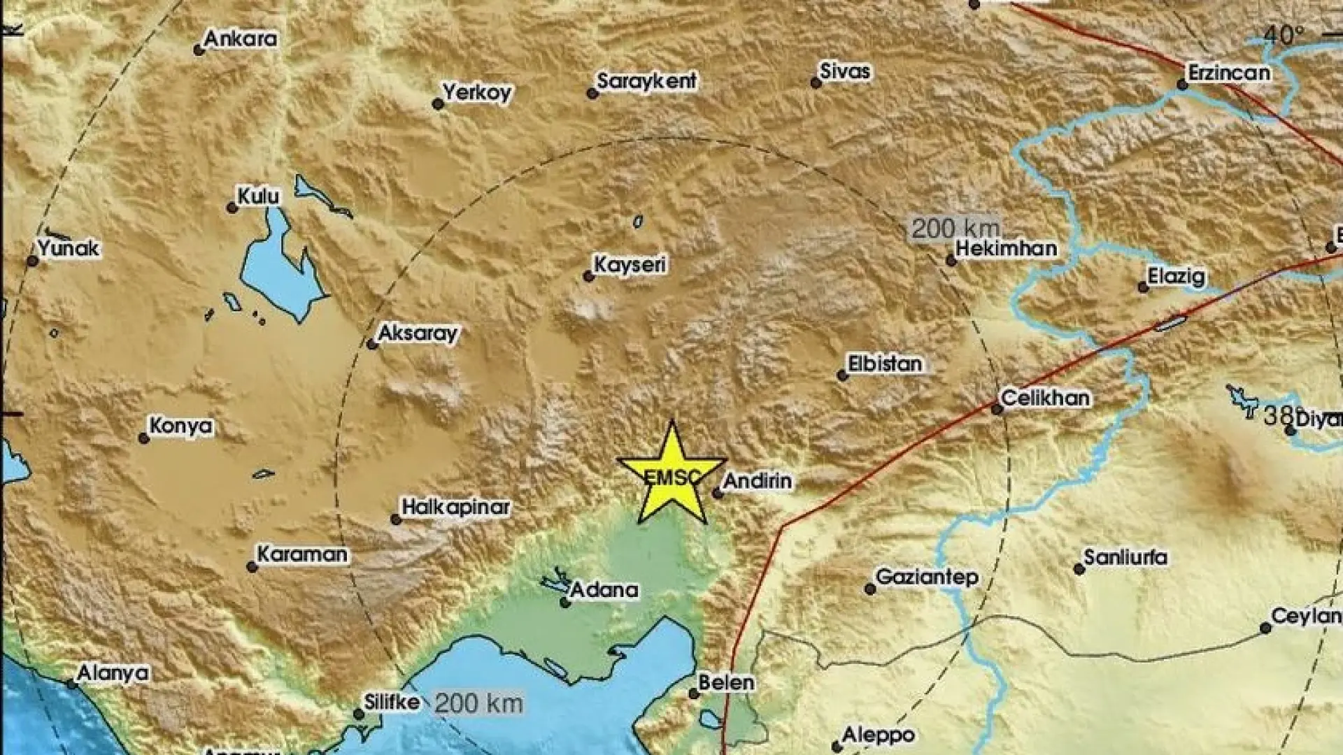 Турция се разлюля мощно 
