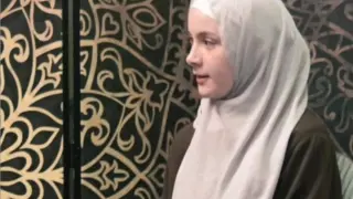 Християнка стана мюсюлманка и благодари на британците, че живее на техен гръб ВИДЕО