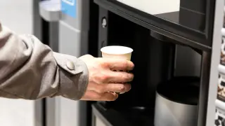 Всеки ден си я слагаме в устата, а цената на тази стока чукна 50 годишен връх 