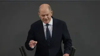 Шолц с намек към Доналд Тръмп за задния двор