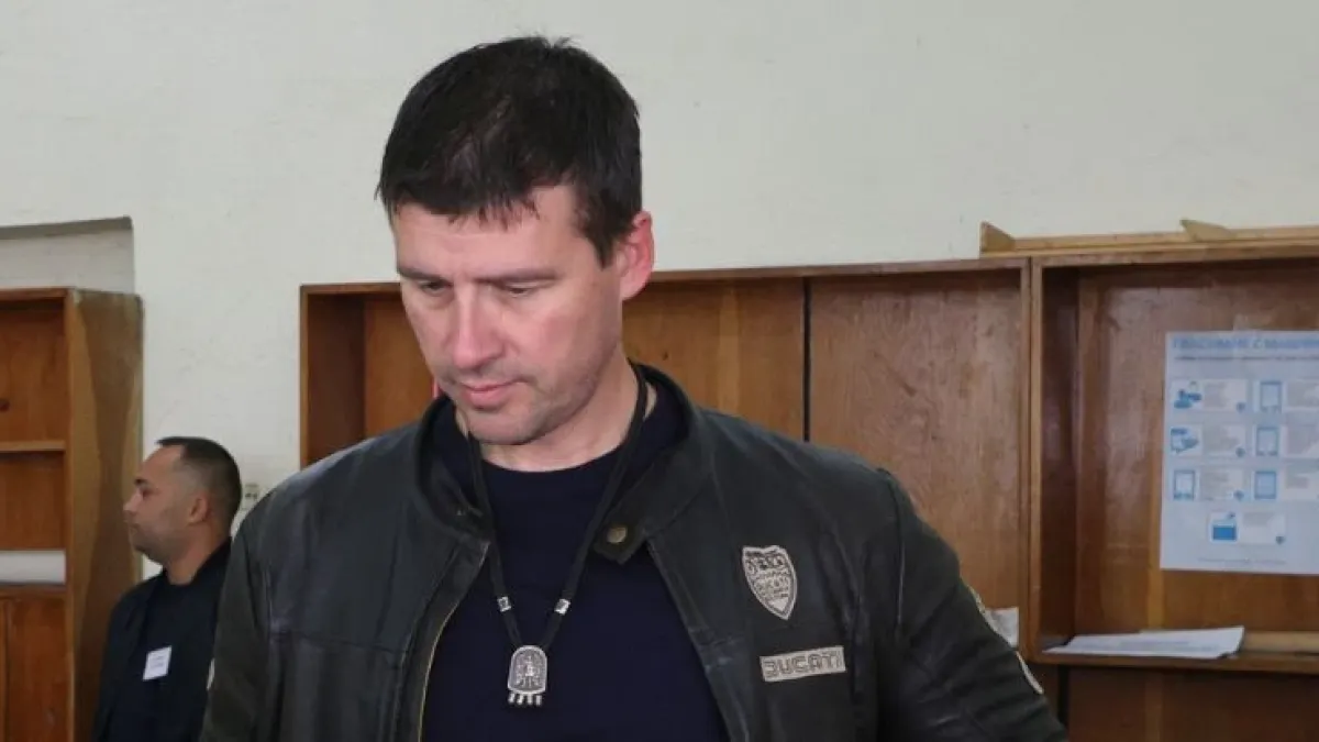 Ивелин Михайлов с първа реакция и свирепа закана след бомбата за "Величие"