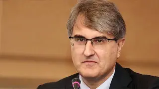 Икономист с взривяващ коментар: Само един луд Мунчо ще протестира срещу "силния на деня"