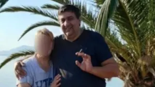 Дъщерята на потъналия вдън земя тираджия не е на себе си 