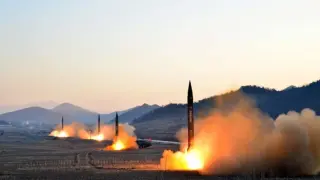 Северна Корея изстреля няколко балистични ракети