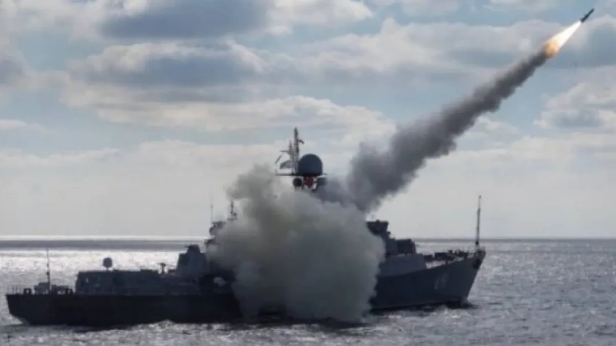 Кремъл прати смъртоносен кораб да кръстосва Черно море