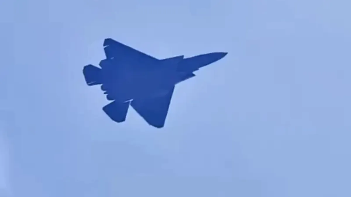 Китай показа изтребителя J-35A "Air Blade", който бил по-добър от F-35 