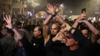 Протести разтърсиха Израел заради уволняването на...