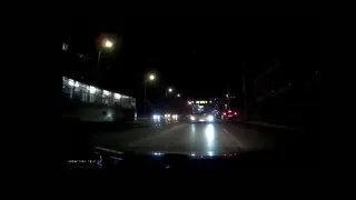 Шок на оживен булевард в София, какви ги върши този шофьор на автобус ВИДЕО 