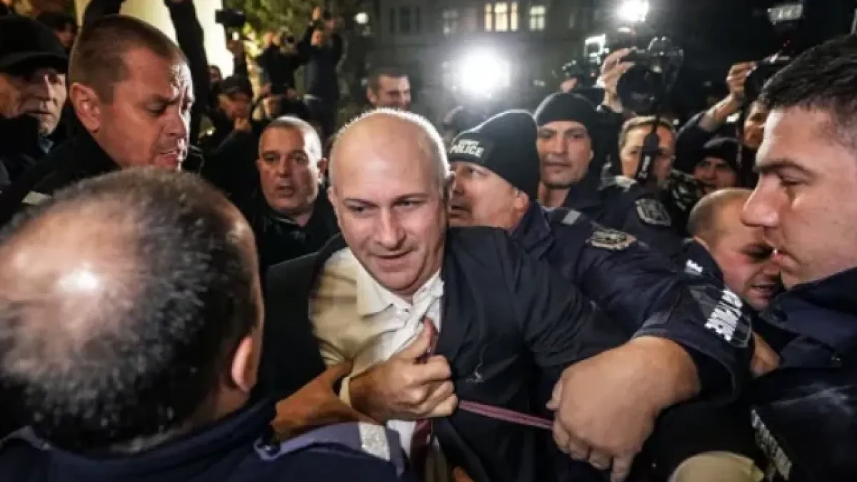 ГЕРБ за Народния театър: Остро осъждаме всички форми на цензура на свободата на словото и изкуството