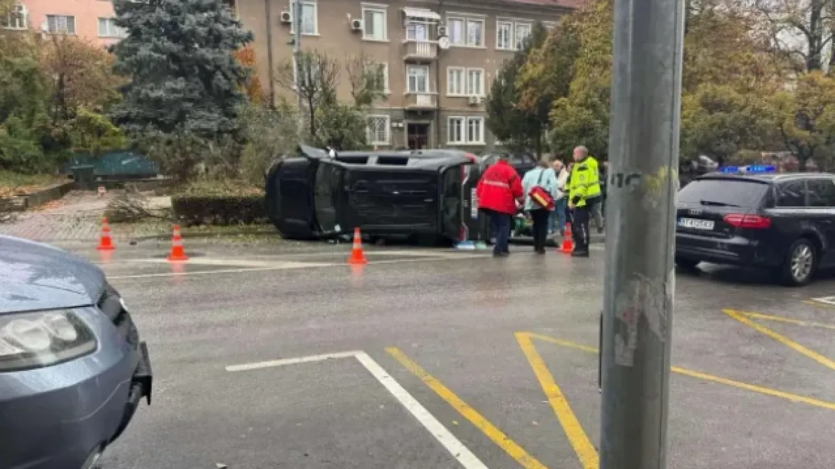 "Мамо, мамо": Кошмарен инцидент с 4-г. детенце във Велико Търново... СНИМКИ