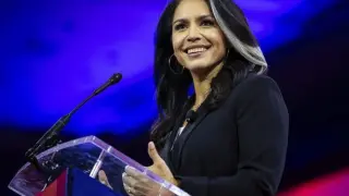 Тръмп повери на тази красавица националното US разузнаване СНИМКА