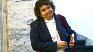 Киселова - проверявана от СДВР, прокуратура и специална комисия, продължава да драпа за председател на НС!