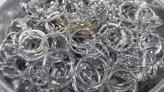 Митничари на Капитан Андреево провериха микробус и зяпнаха от намереното, стойността му е над 80 бона