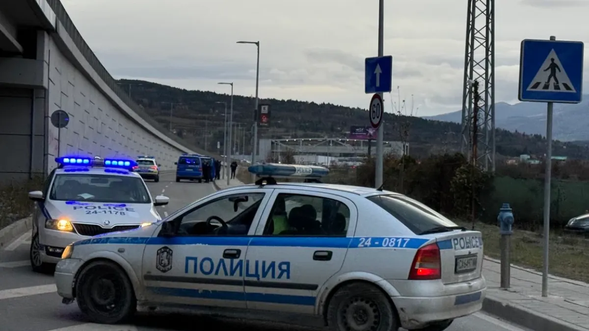 Гонка на смъртта: Мигрантите са искали да убия полицаите, МВР с горещи подробности
