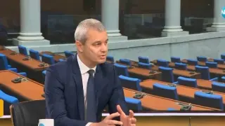 Костадинов обяви голяма новина и призна: Радев преяде с власт, Кирил Петков ми звънна, за да... 