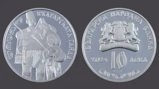 Пред БНБ ще е страшно, дълги опашки ще се вият, заради... СНИМКА