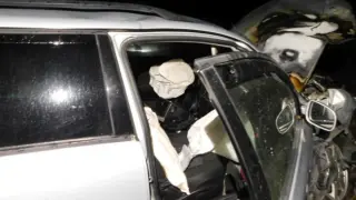 Свиреп челен удар в Разградско, младеж и неопитна девойка са... СНИМКИ 18+