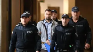Орлин и баща му искат преразглеждане на присъдата за жестокото убийство на Евгения