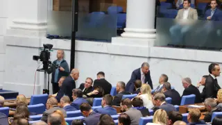 Драма без край в парламента! Силви Кирилов обяви... БЛИЦ Live