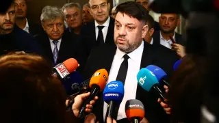 Зафиров изненадан пред журналисти след срещата с Радев