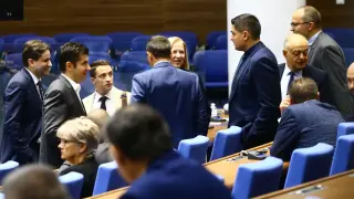 Криза тресе ПП-ДБ, този отчаян ход осветли картите им