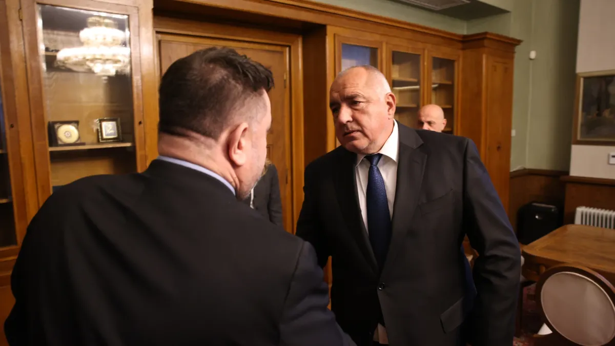 Атанас Зафиров: Получихме покана от ГЕРБ за среща, предстои да вземем решение