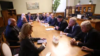 Членове на СДС понесли "мъчително" коалицията с БСП