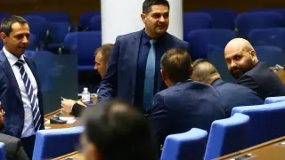 Заради разпада на МЕЧ: Василев сипе люти закани, ще стане като в Сърбия БЛИЦ live