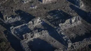 Лъснаха плановете на Путин за войната в Украйна, чака Тръмп да...