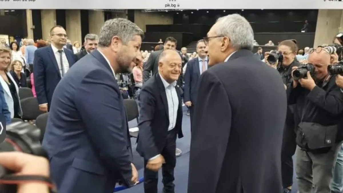 Евгений Михайлов: Поклон пред един "равноотдалечен експерт" СНИМКА