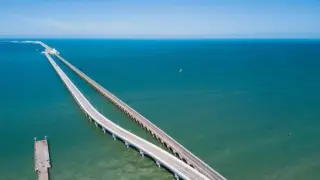 Вижте най-дългия кей на планетата, ползват го за...