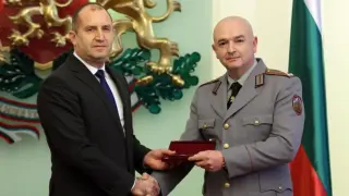 Румен Радев взе голямо решение за ген. Мутафчийски
